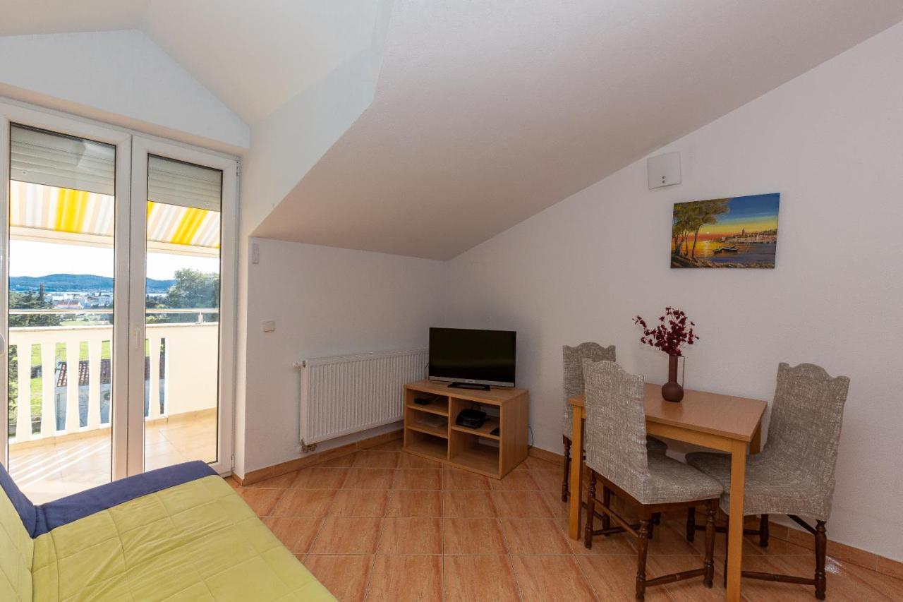 Apartments Dalmata Biograd Na Moru Zewnętrze zdjęcie